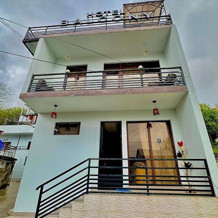 Hotel Balcony Kutaisi Zewnętrze zdjęcie