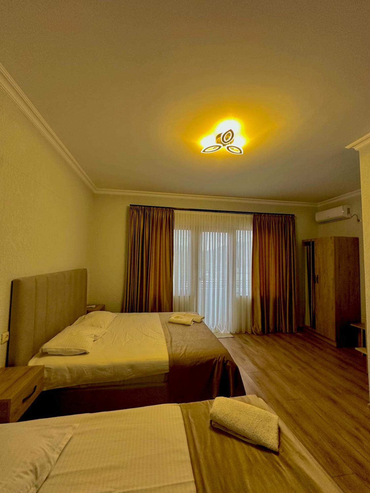 Hotel Balcony Kutaisi Zewnętrze zdjęcie