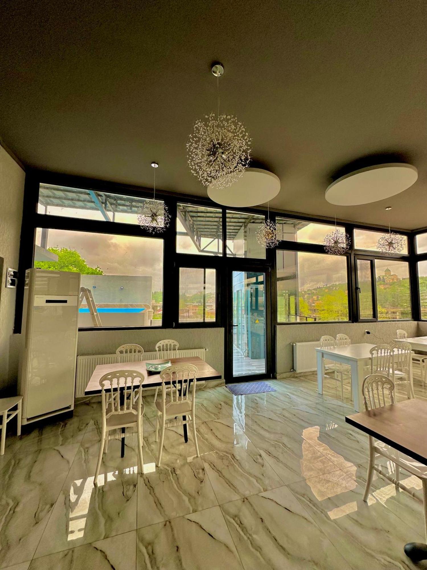 Hotel Balcony Kutaisi Zewnętrze zdjęcie