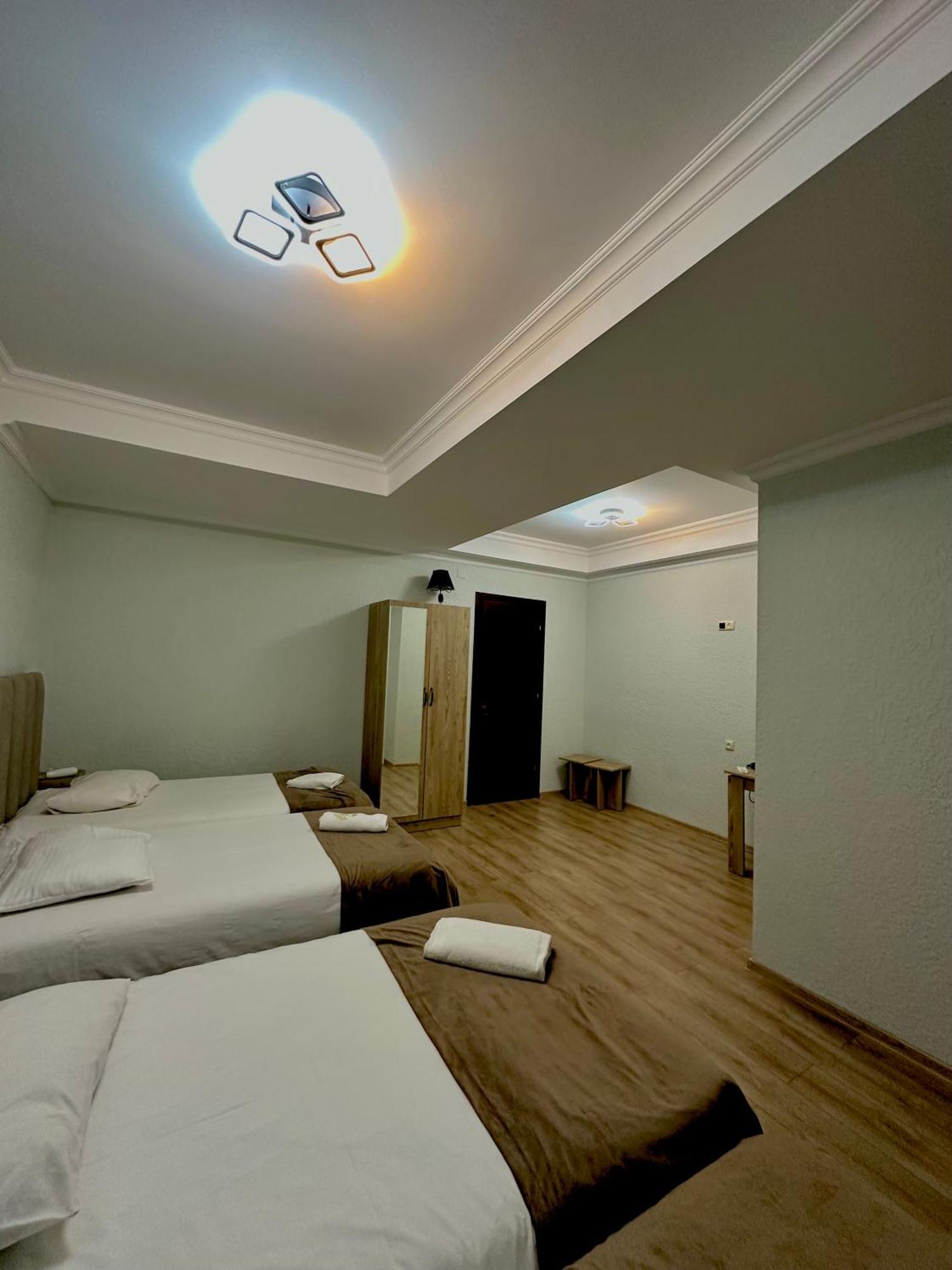 Hotel Balcony Kutaisi Zewnętrze zdjęcie
